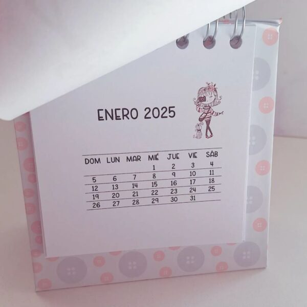 CALENDARIO 2025 NIÑA FOTOS +  PAPEL DECORADO - Imagen 5